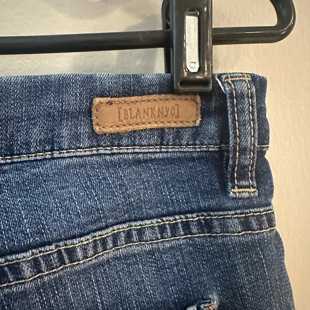 Blank NYC Blue Jean Shorts Distressed Size 28